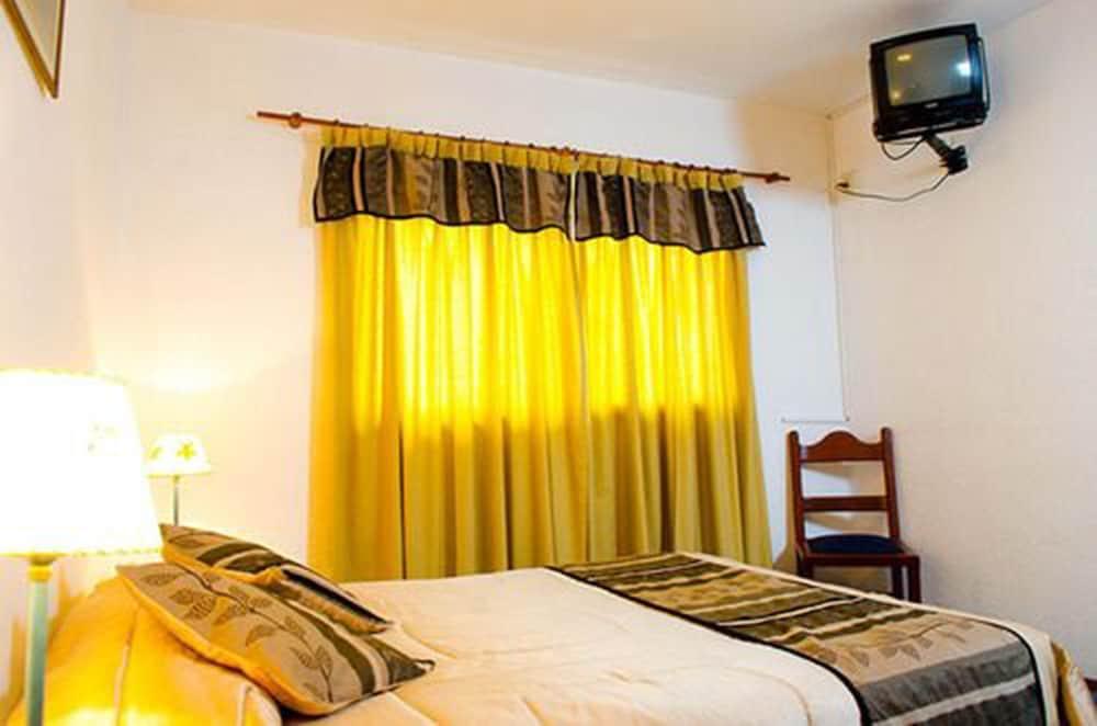 King'S Hotel Bariloche Екстер'єр фото